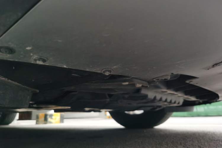 Used Cadillac XT5 2024 2.0T Two-Wheel Drive Fashion Edition Chassis Front Right