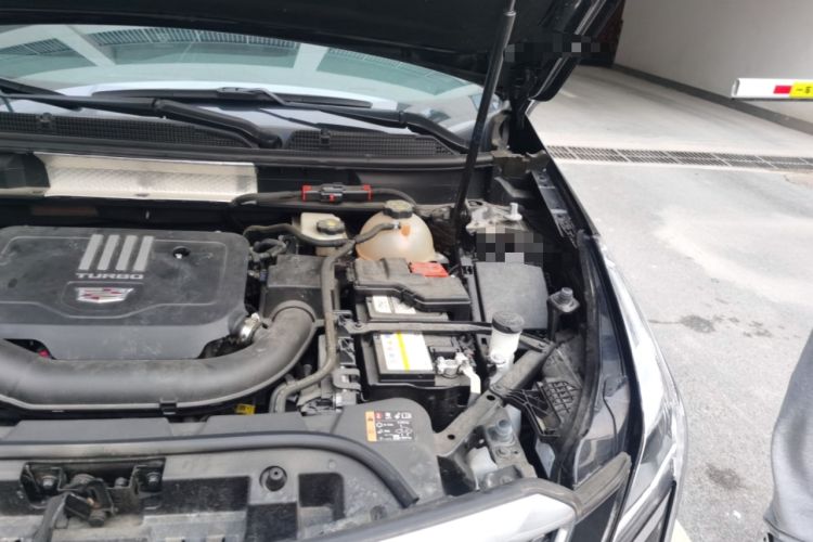 Used Cadillac XT5 2024 2.0T Two-Wheel Drive Fashion Edition Engine Bay Left