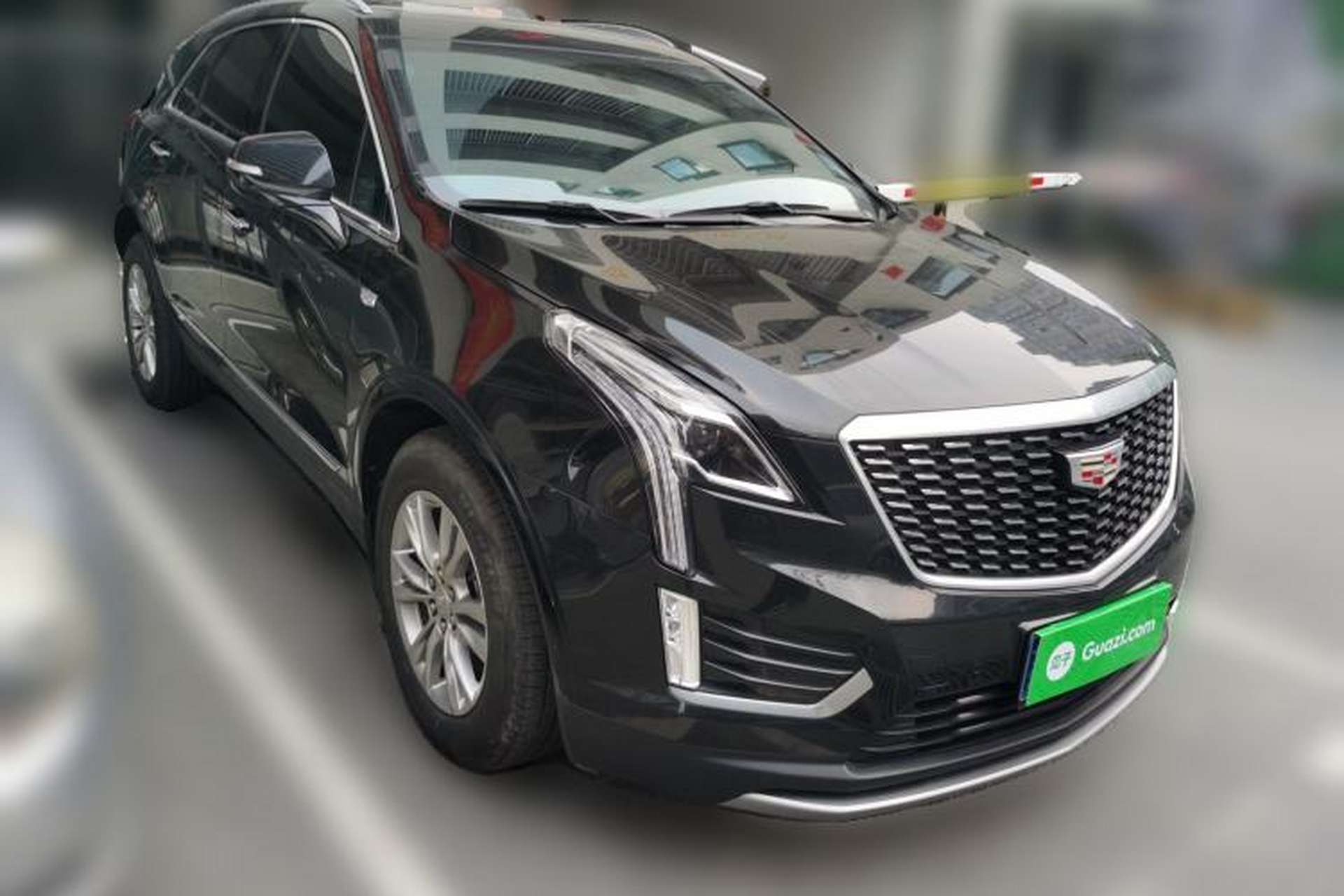 Used Cadillac XT5 2024 2.0T Two-Wheel Drive Fashion Edition Front Right 45 Deg