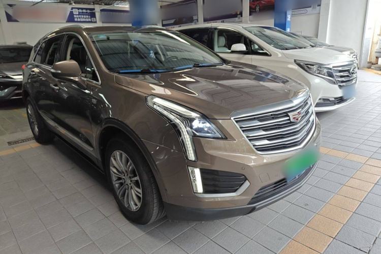 Used Cadillac XT5 2016 28T Four-Wheel Drive Luxury Model Exterior 2
