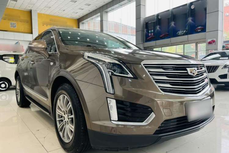 Used Cadillac XT5 2016 28T Four-Wheel Drive Luxury Model Exterior 2