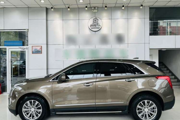 Used Cadillac XT5 2016 28T Four-Wheel Drive Luxury Model Exterior 3