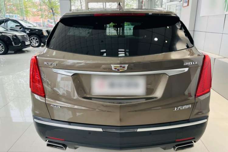 Used Cadillac XT5 2016 28T Four-Wheel Drive Luxury Model Exterior 6