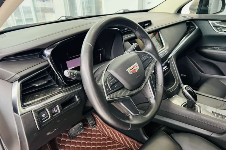 Used Cadillac XT5 2016 28T Four-Wheel Drive Luxury Model Interior 3