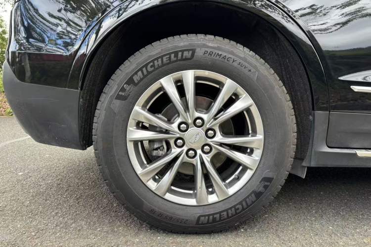 Used Cadillac XT5 2020 28T Luxury Version Exterior 10