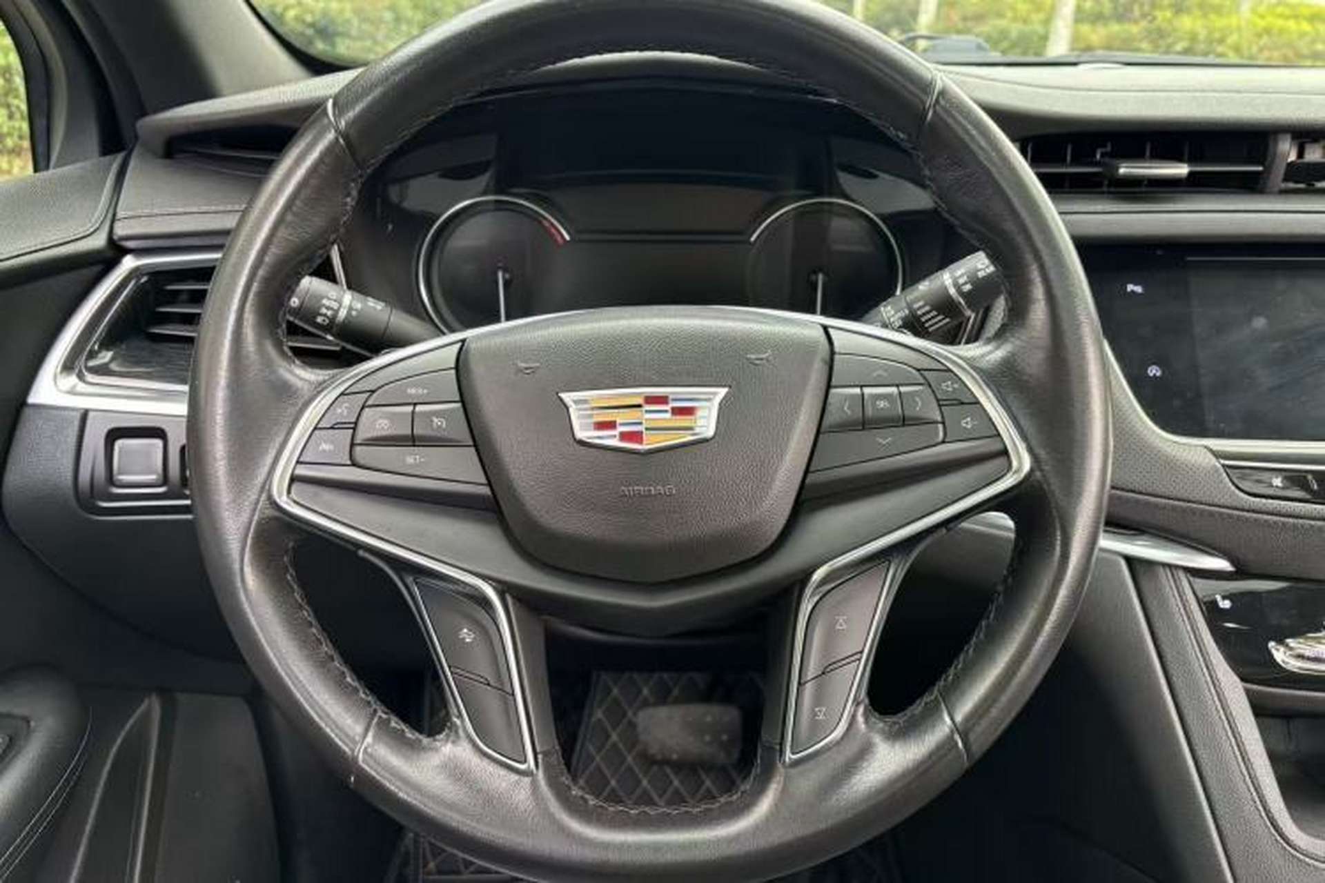 Used Cadillac XT5 2020 28T Luxury Version Interior 6