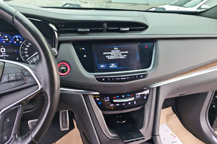 Used Cadillac XT5 2016 28T Four-Wheel-Drive Leading Model Audio And AC Panel