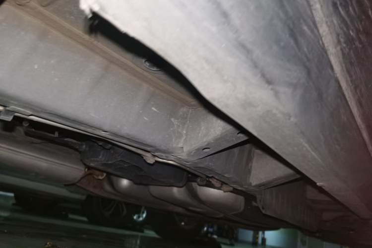 Used Cadillac XT5 2016 25T Luxury Model Chassis Front Left