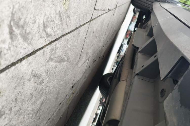 Used Cadillac XT5 2016 28T Four-Wheel Drive Luxury Model Chassis Front Right