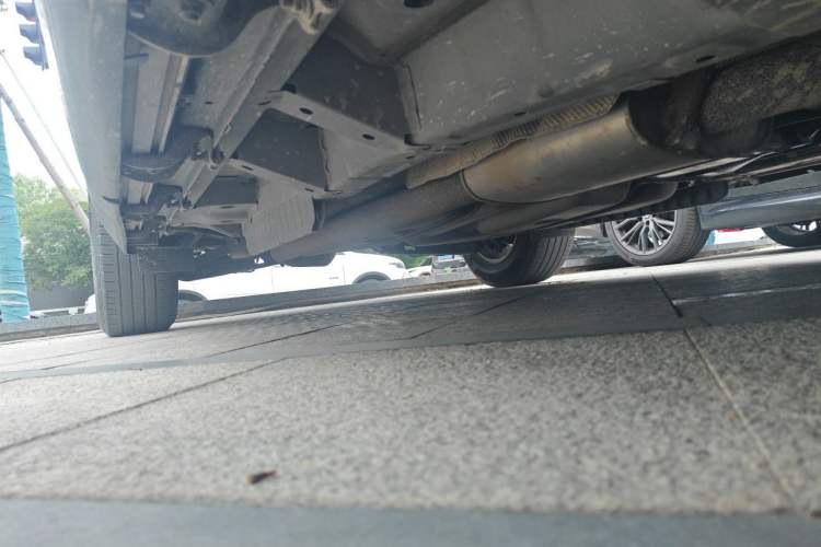 Used Cadillac XT5 2016 25T Luxury Model Chassis Front Right