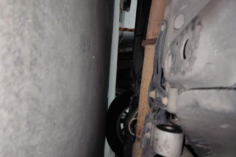 Used Cadillac XT5 2016 25T Luxury Model Chassis Front Right