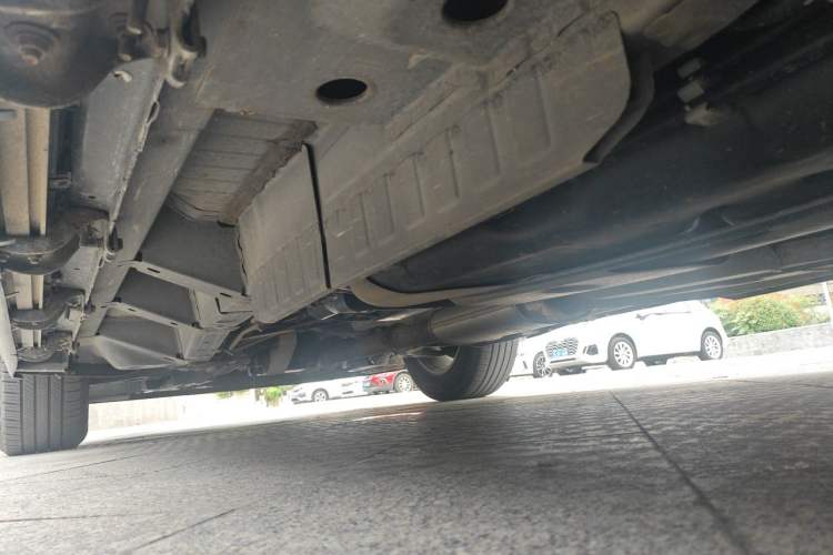 Used Cadillac XT5 2016 25T Luxury Model Chassis Rear Left