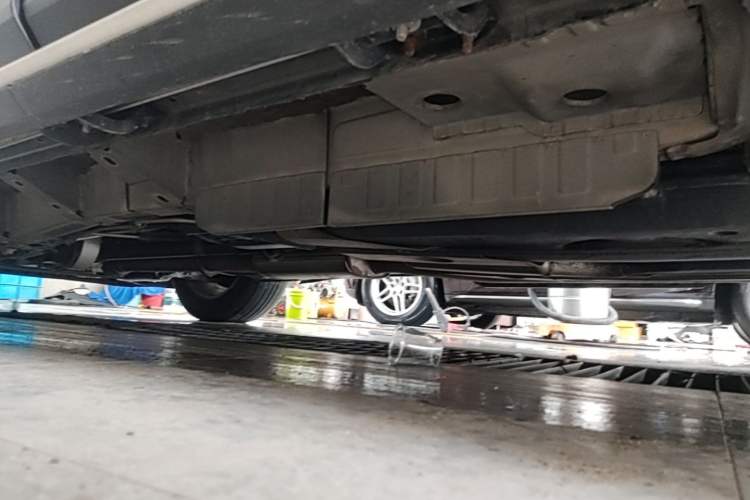 Used Cadillac XT5 2016 28T Four-Wheel Drive Luxury Model Chassis Rear Left