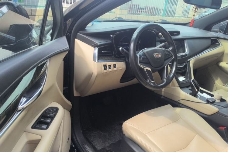 Used Cadillac XT5 2016 28T Four-Wheel Drive Tech Version Driver Seat