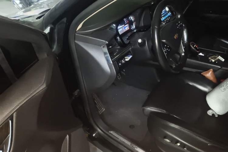 Used Cadillac XT5 2016 28T Four-Wheel Drive Luxury Model Driver Seat