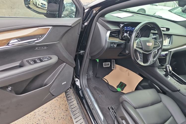 Used Cadillac XT5 2016 28T Four-Wheel-Drive Leading Model Driver Seat