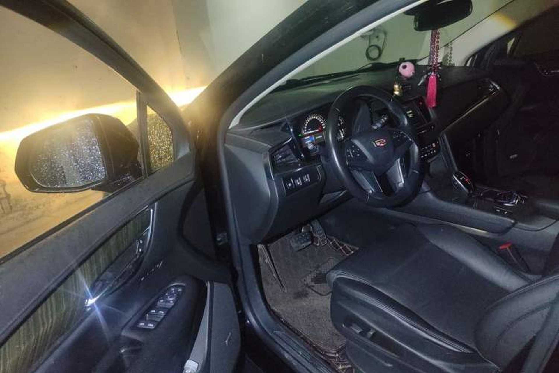 Used Cadillac XT5 2016 25T Luxury Model Driver Seat