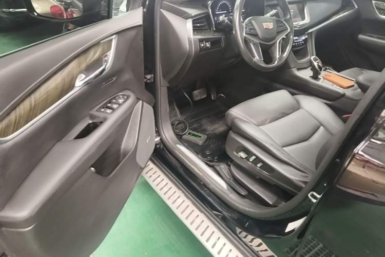 Used Cadillac XT5 2016 28T Four-Wheel Drive Luxury Model Driver Seat