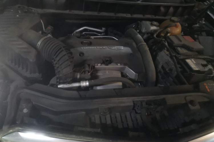 Used Cadillac XT5 2016 28T Four-Wheel-Drive Leading Model Engine Bay