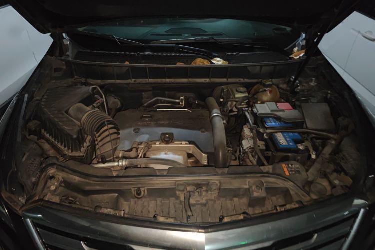 Used Cadillac XT5 2016 28T Four-Wheel Drive Luxury Model Engine Bay