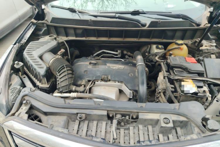 Used Cadillac XT5 2016 28T Four-Wheel Drive Luxury Model Engine Bay