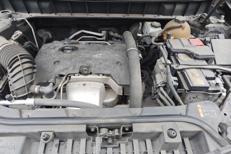 Used Cadillac XT5 2016 28T Four-Wheel Drive Luxury Model Engine Bay