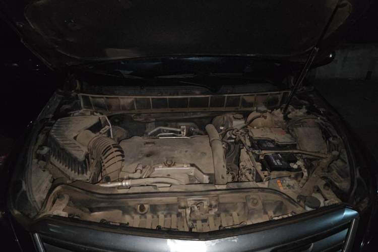 Used Cadillac XT5 2016 25T Luxury Model Engine Bay