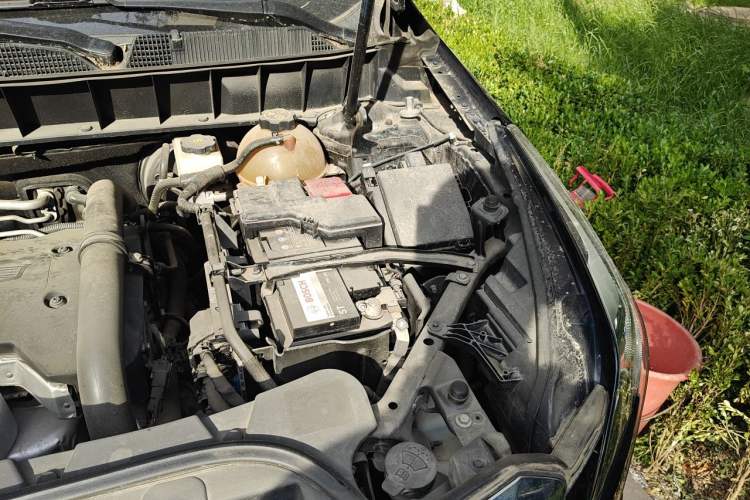 Used Cadillac XT5 2016 25T Luxury Model Engine Bay Left