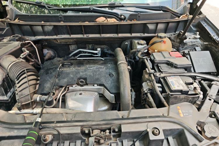 Used Cadillac XT5 2016 25T Luxury Model Engine Bay
