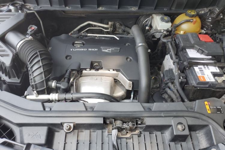 Used Cadillac XT5 2016 28T Four-Wheel Drive Luxury Model Engine Bay