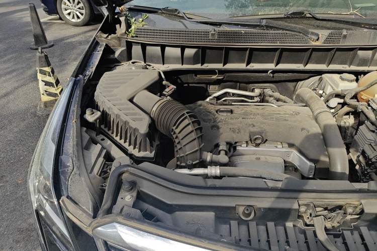 Used Cadillac XT5 2016 25T Luxury Model Engine Bay Right