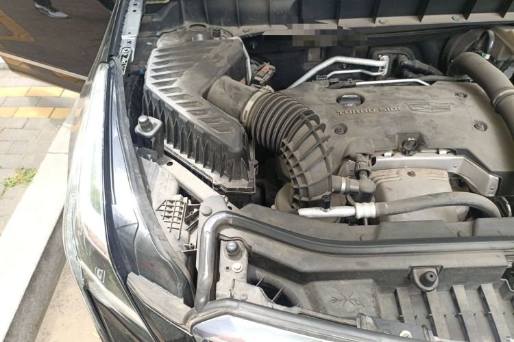 Used Cadillac XT5 2016 28T Four-Wheel-Drive Leading Model Engine Bay Right
