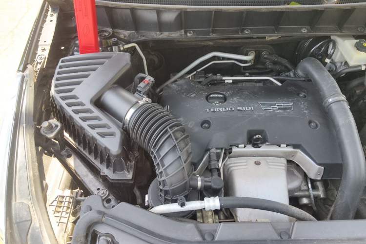 Used Cadillac XT5 2016 28T Four-Wheel Drive Luxury Model Engine Bay Right