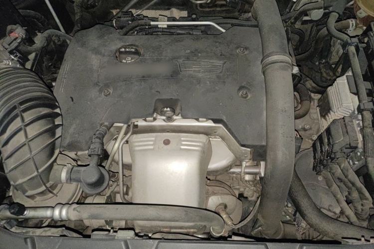 Used Cadillac XT5 2016 25T Luxury Model Engine Bay