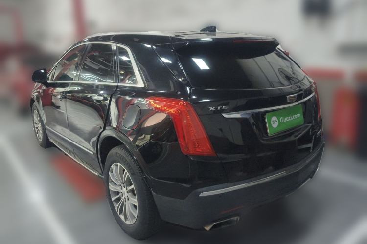 Used Cadillac XT5 2016 25T Luxury Model Exterior 3