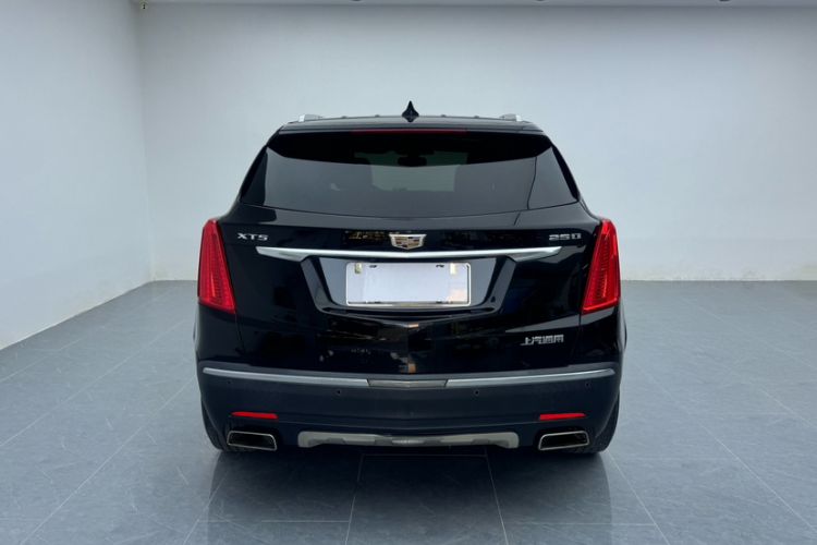 Used Cadillac XT5 2016 25T Luxury Model Exterior 7