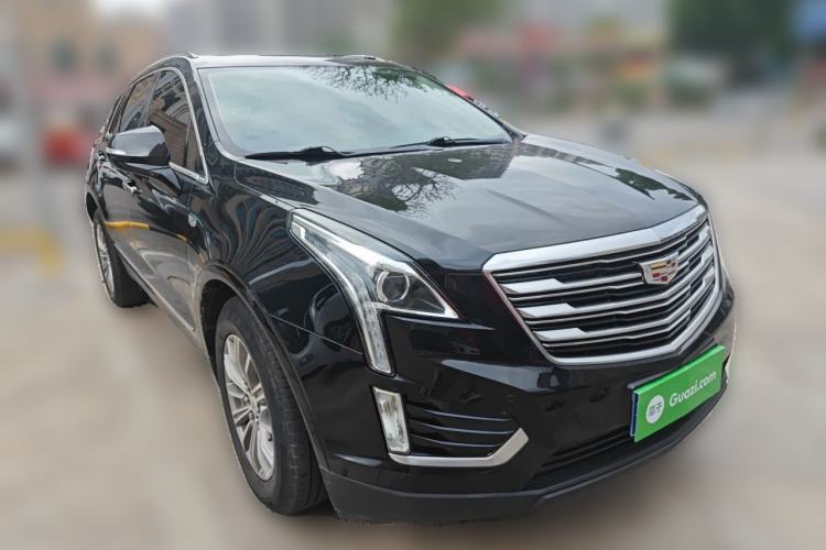 Used Cadillac XT5 2016 25T Luxury Model Front Right 45 Deg