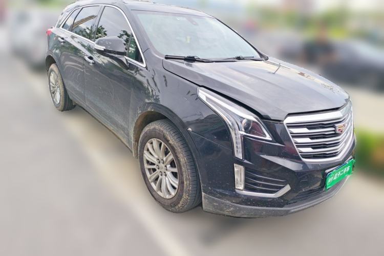 Used Cadillac XT5 2016 25T Tech Edition Front Right 45 Deg