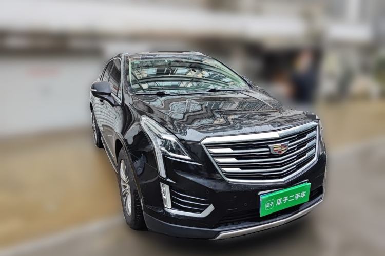 Used Cadillac XT5 2016 28T Four-Wheel Drive Luxury Model Front Right 45 Deg