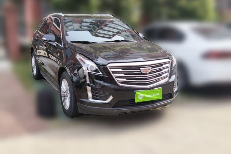 Used Cadillac XT5 2016 28T Four-Wheel Drive Tech Version Front Right 45 Deg