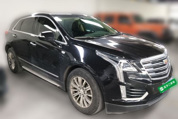 Used Cadillac XT5 2016 25T Luxury Model Front Right 45 Deg