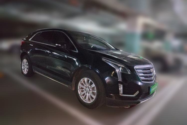 Used Cadillac XT5 2016 28T Four-Wheel Drive Tech Version Front Right 45 Deg