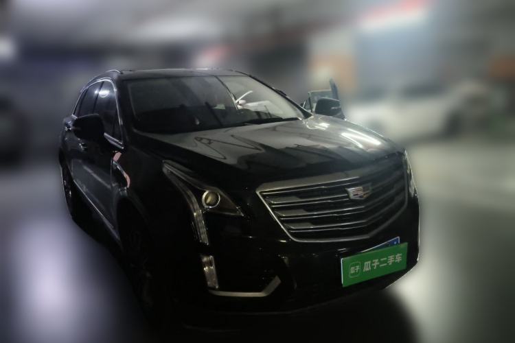 Used Cadillac XT5 2016 25T Luxury Model Front Right 45 Deg