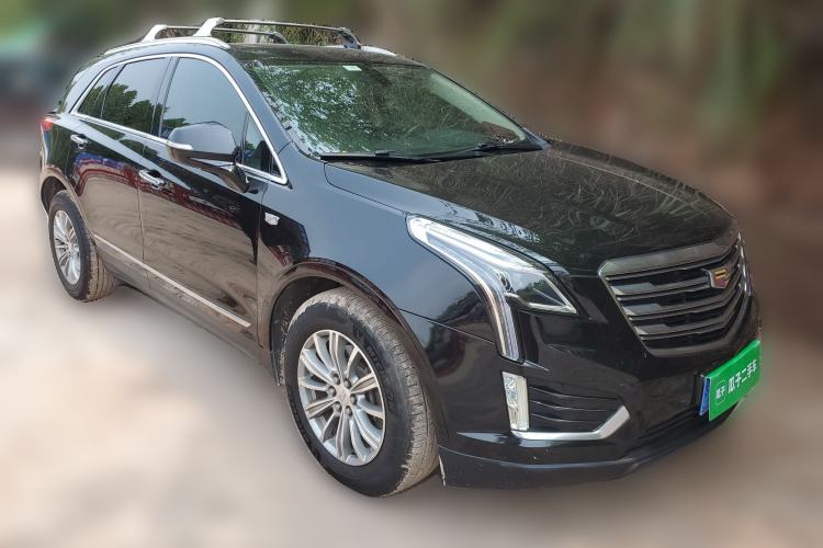 Used Cadillac XT5 2016 28T Four-Wheel Drive Luxury Model Front Right 45 Deg