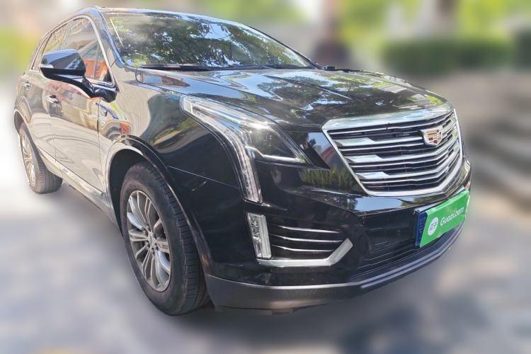 Used Cadillac XT5 2016 28T Four-Wheel Drive Luxury Model Front Right 45 Deg