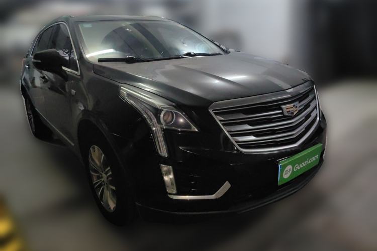 Used Cadillac XT5 2016 25T Luxury Model Front Right 45 Deg