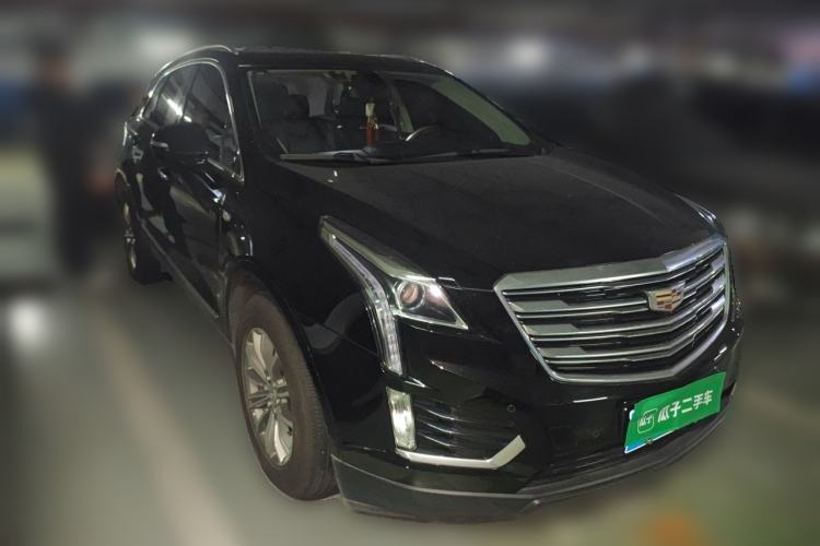Used Cadillac XT5 2016 25T Luxury Model Front Right 45 Deg