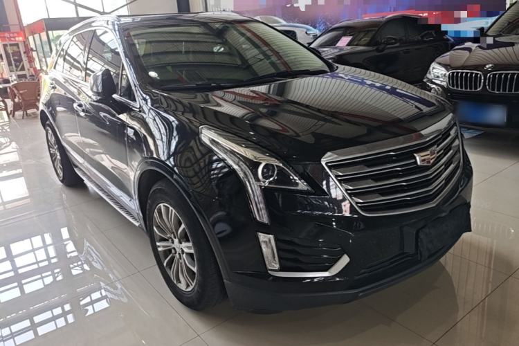 Used Cadillac XT5 2016 25T Luxury Model Front Right 45 Deg