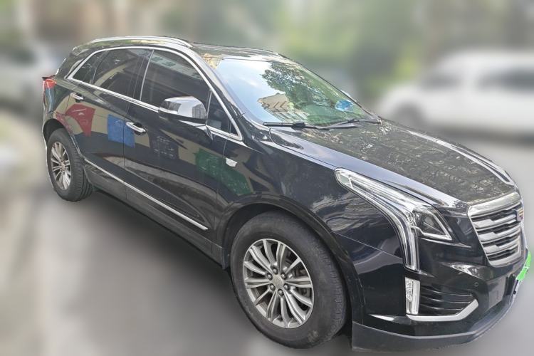 Used Cadillac XT5 2016 28T Four-Wheel Drive Luxury Model Front Right 45 Deg