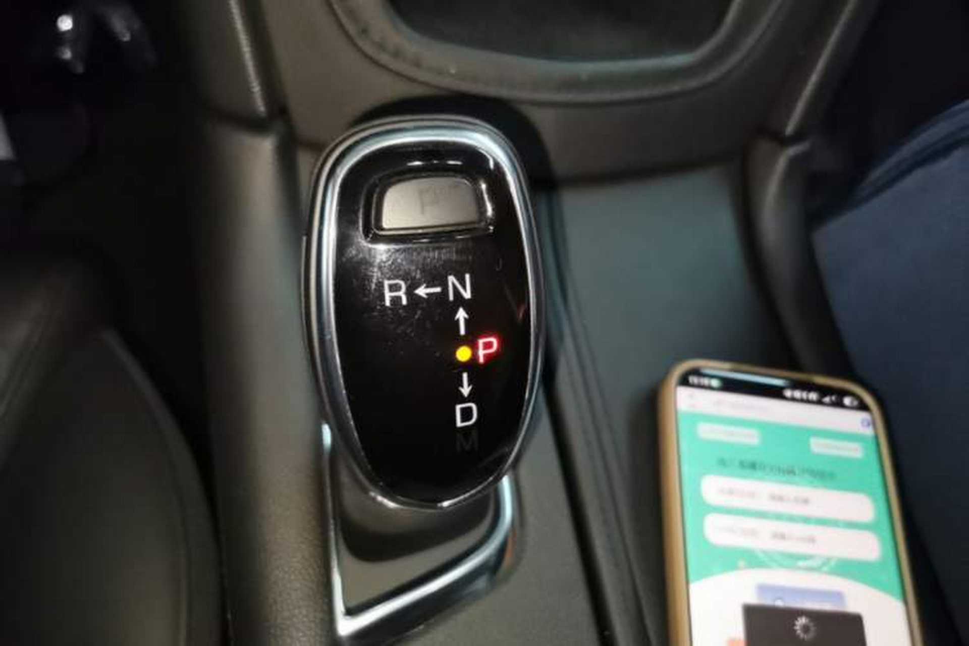 Used Cadillac XT5 2016 25T Luxury Model Gear Lever